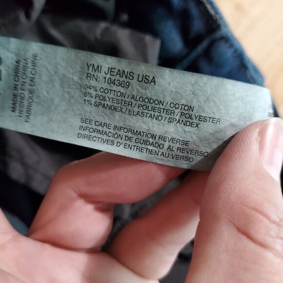 YMI Jeans Womens Size 3/26 Blue Bootcut Stretch Denim Mid Rise Fade Wash - Picture 4 of 13
